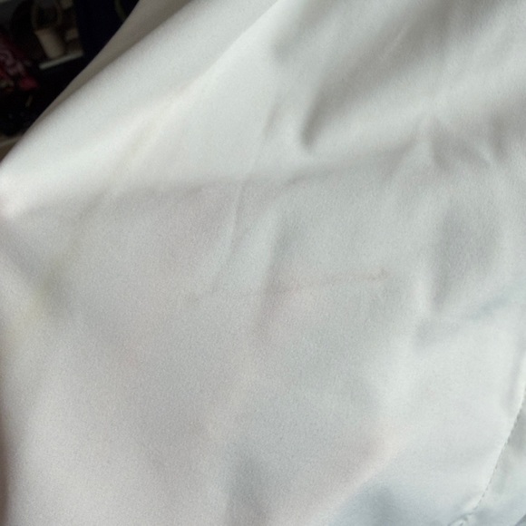 Black and White Ribbed Knit Top - Picture 4 of 5